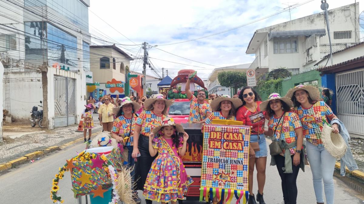 Carroçada junina
